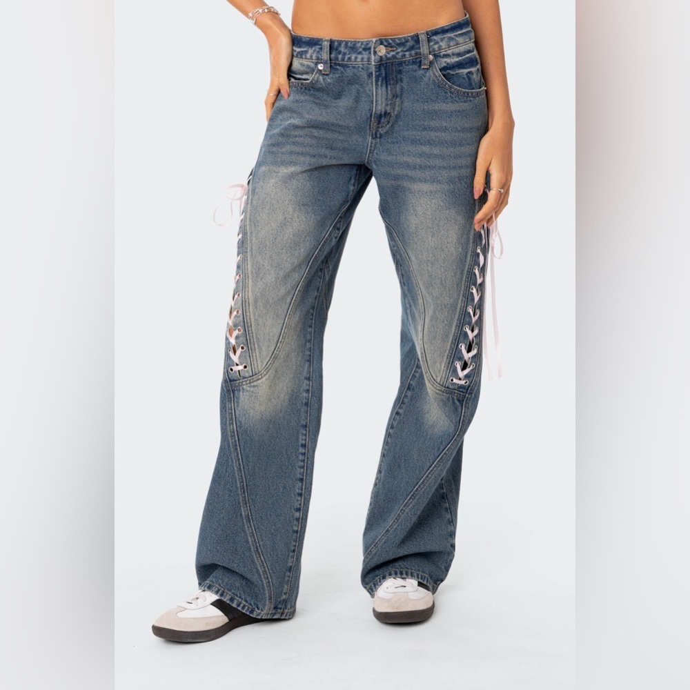 Ribbon Lace Up Low Rise Baggy Jeans – Y2K Style – Size Small